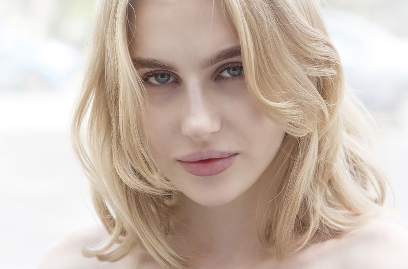 портрет, девушка, женский портрет, крупный план Ещё одна блондинка... фото превью