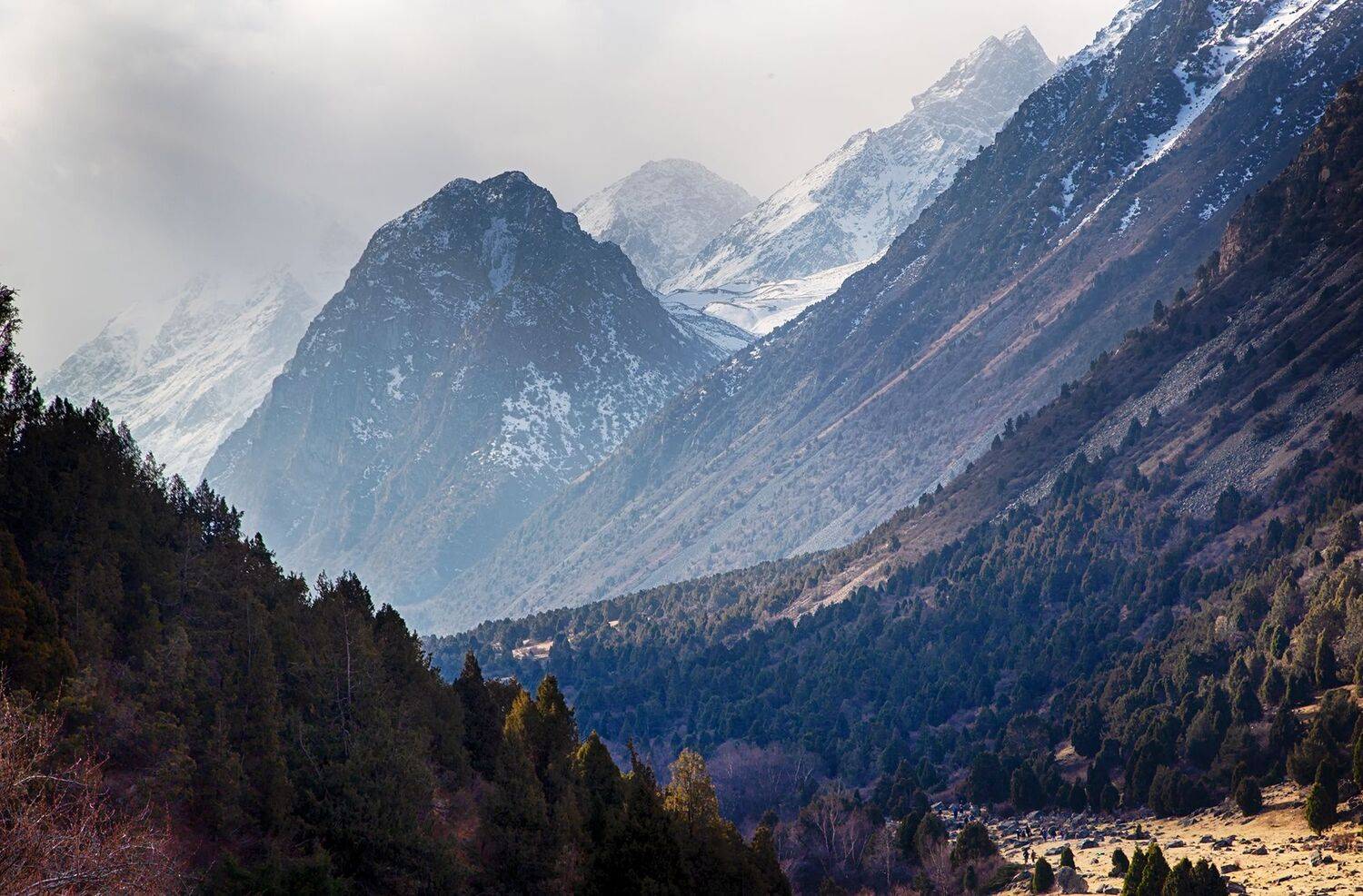 кыргызстан, ущелье аламедин, Элина Магалимова
