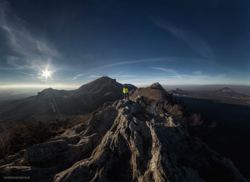 взирая на мир... с высоты бештау... Взирая на мир... с высоты Бештау... фото превью