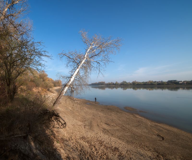 Прогулка над рекой фото превью