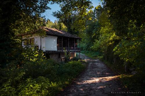 Божѐнците (Боженци) - Габрово ::: Bozhentsite Gabrovo