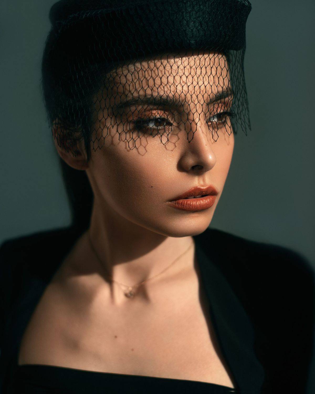 fashion, fashionphotography, woman, studio, studioshot, retouch, makeup, Navid Mousavi