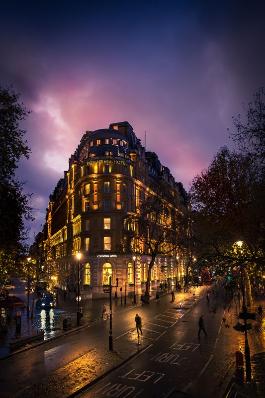 evening, vibes, hotel London Turn left фото превью