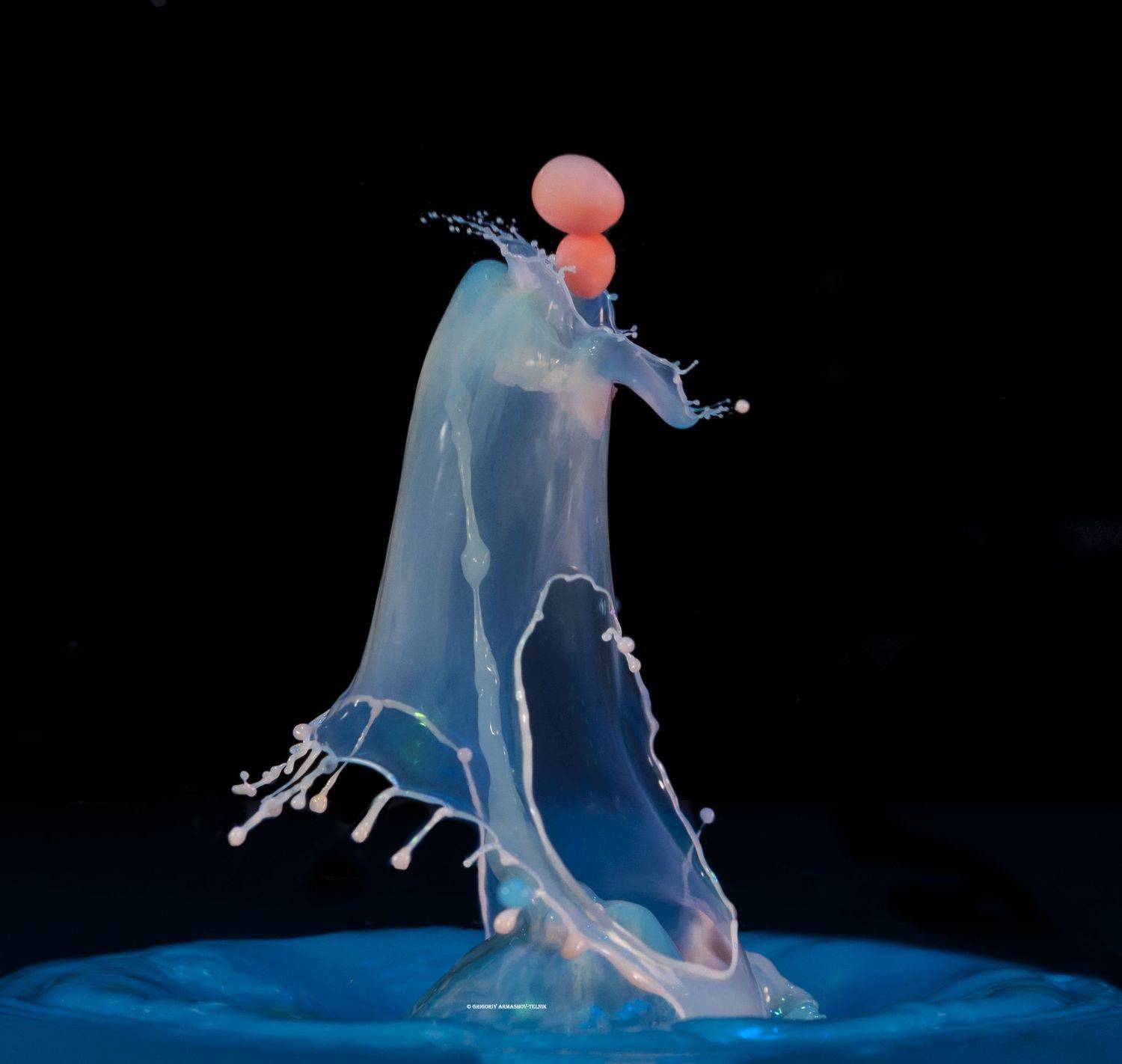 macro drop liquid water color, Армашов-Тельник Григорий