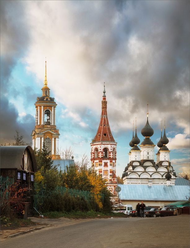 пейзаж, архитектура, храм, церковь, город, небо, облака, свет, цвет, александр никитинский Осень, Суздаль... фото превью