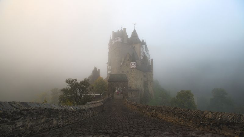 Burg Eltz фото превью