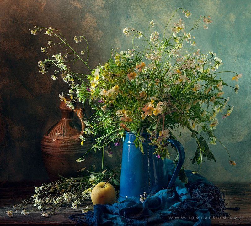 walk among wild flowers фото превью