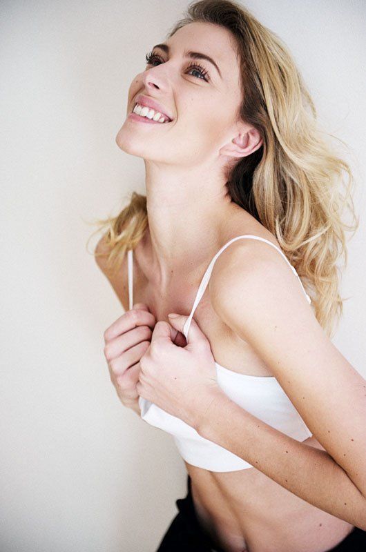 Emilie / BEYOND фото превью