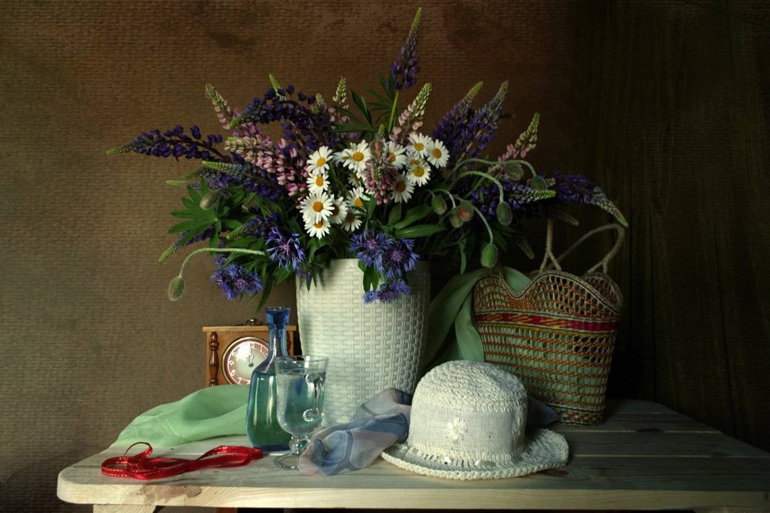 полевые цветы , ромашки , люпины , натюрморт с цветами, Вера