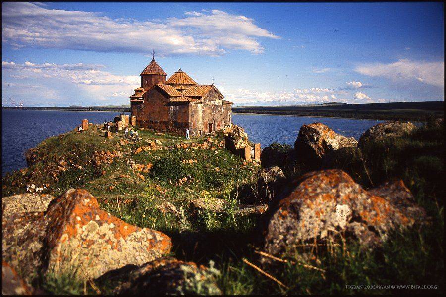 , Тигран Лорсабян