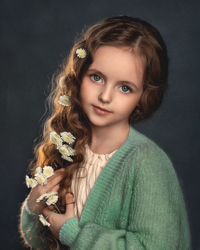 Елена Михайлова