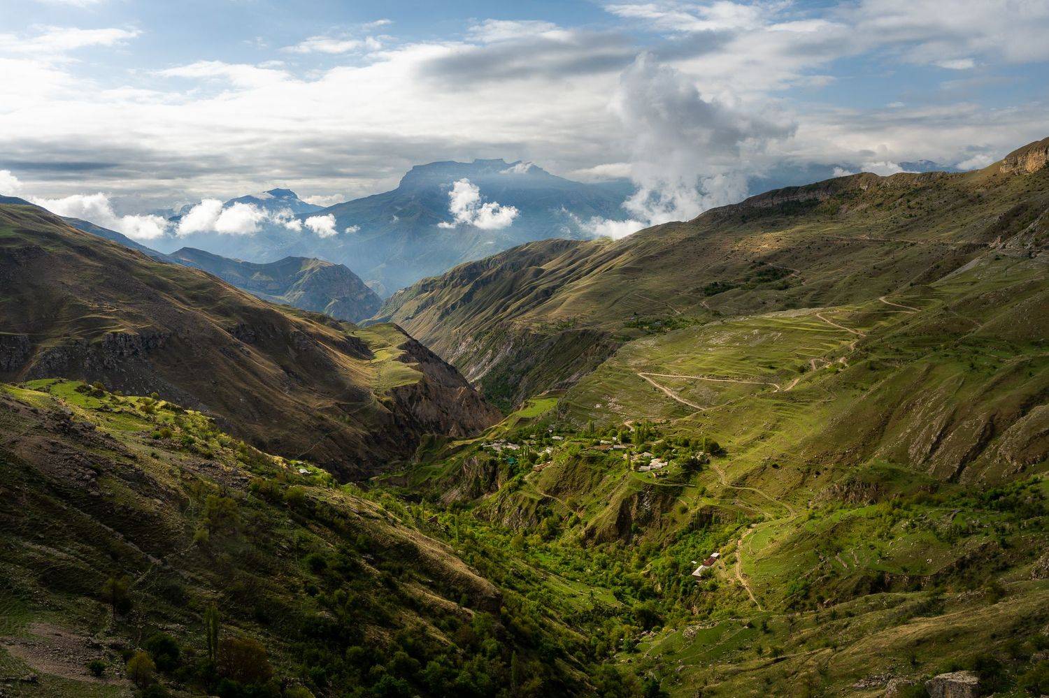 valley, Maria Pochikaeva