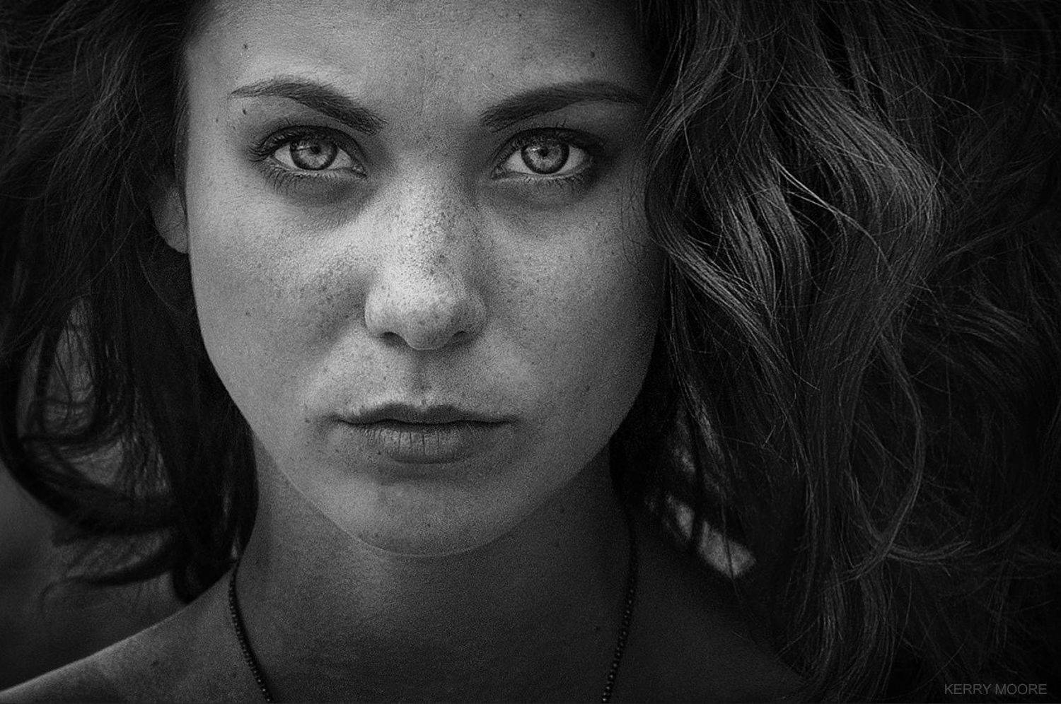 portrait, girl, портрет,style,light,freckles,redgirl,head,shot,eyes,emotional,  Kerry Moore