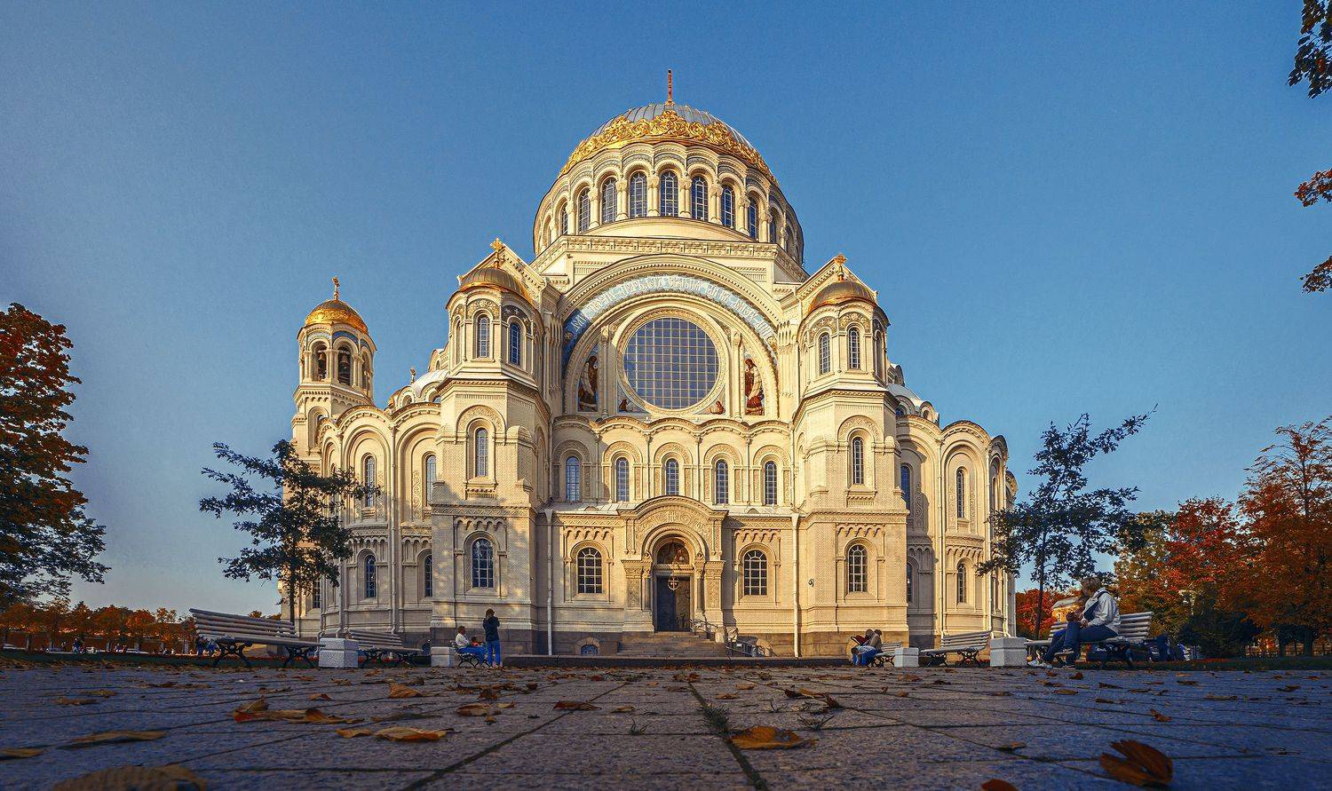 , Рут Андрей