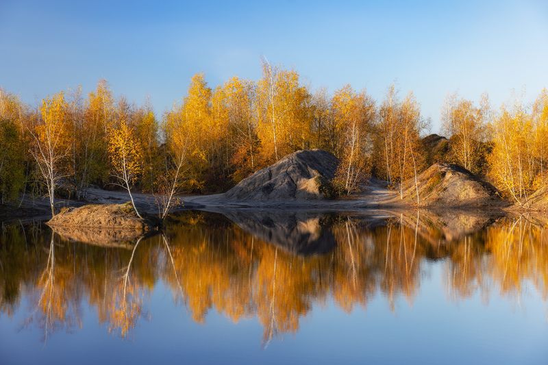 Отражение осени фото превью