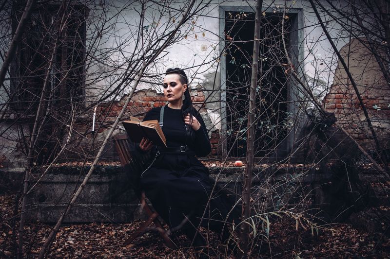 Возвращение ведьмы. Дома. фото превью