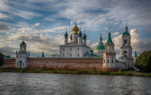 Спасо-Яковлевский монастырь