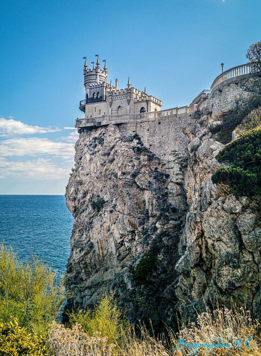 ласточкино гнездо ялта, Алексей Смирнов