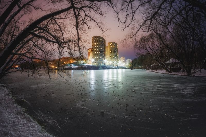 Ночь в Троицке фото превью