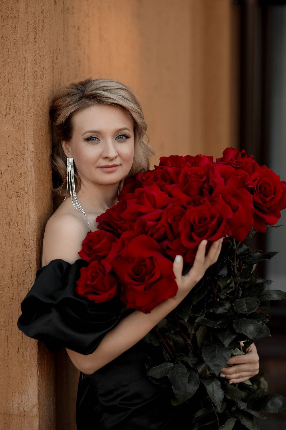 девушка, модель, портрет, фотосессия, студия, гламур, girl, model, modeling, young, portrait, творческий портрет, женский портрет, woman, young woman, glamour, постановка, постановочная фотография, fashion, Владимир Васильев