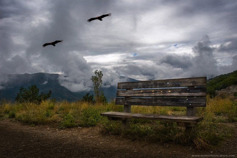 Барселона, Водопад, Горы, Испания, Монастырь, Монтсеррат, Море, Пиренеи, Поля, Птицы, Средиземное море, Туризм Испанские хроники фото превью