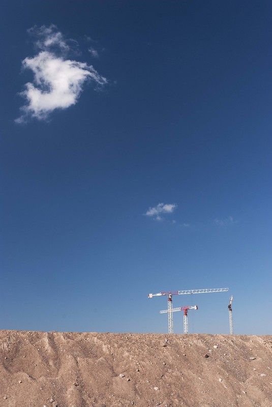 Город пейзаж Великаны фото превью