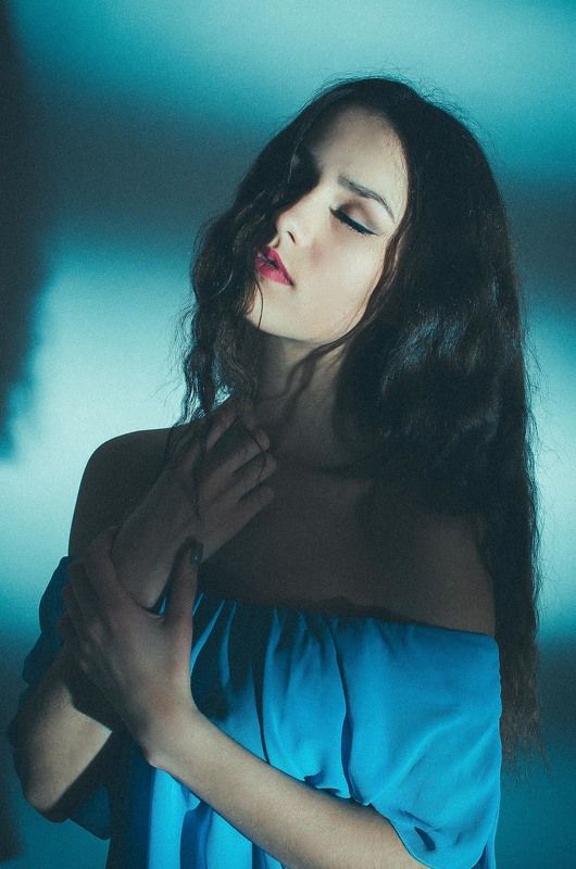 ukraine girl, в синем, давидчук, девушка, портрет девушки, студия Мирослава фото превью