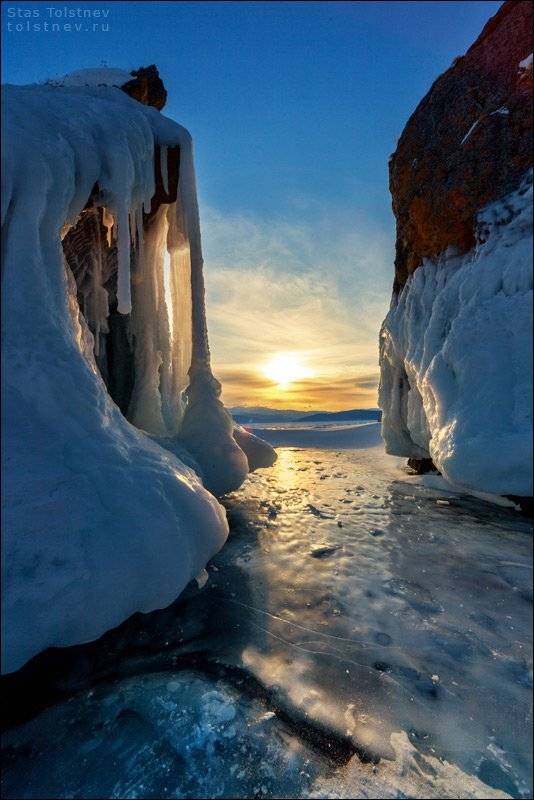 , Станислав Толстнев