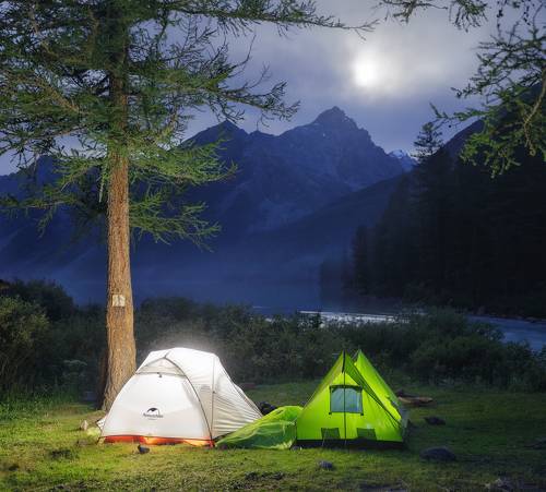 Лунная ночь и закат в лагере на Кучерлинском озере