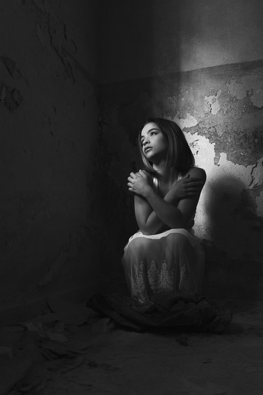 The corner фото превью