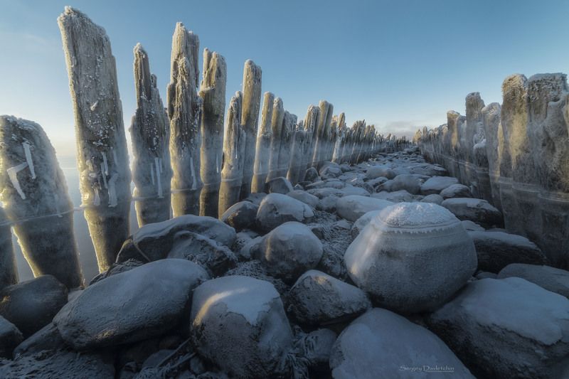 Старый волнорез фото превью