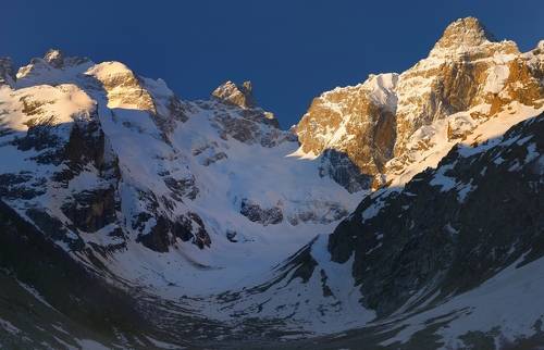 Рассвет в горах Кавказа