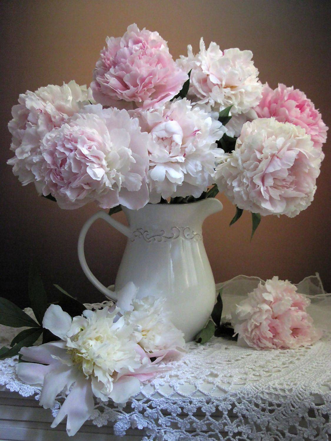 цветы, букет, пионы, кувшин, фарфор, салфетка, Наталия Тихомирова