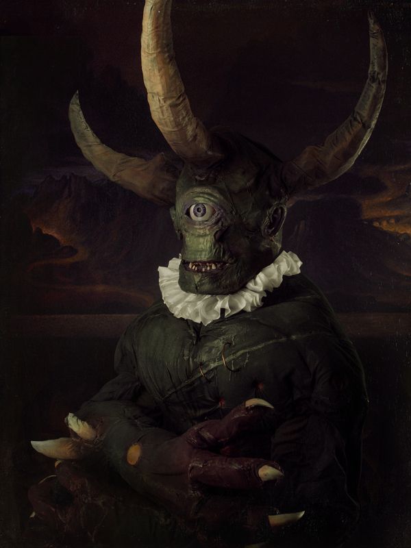 Мона фото превью