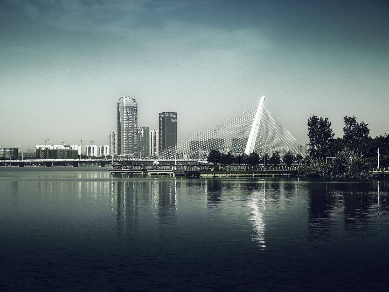 宁静灞河, 吴 微雨墨烟鸿