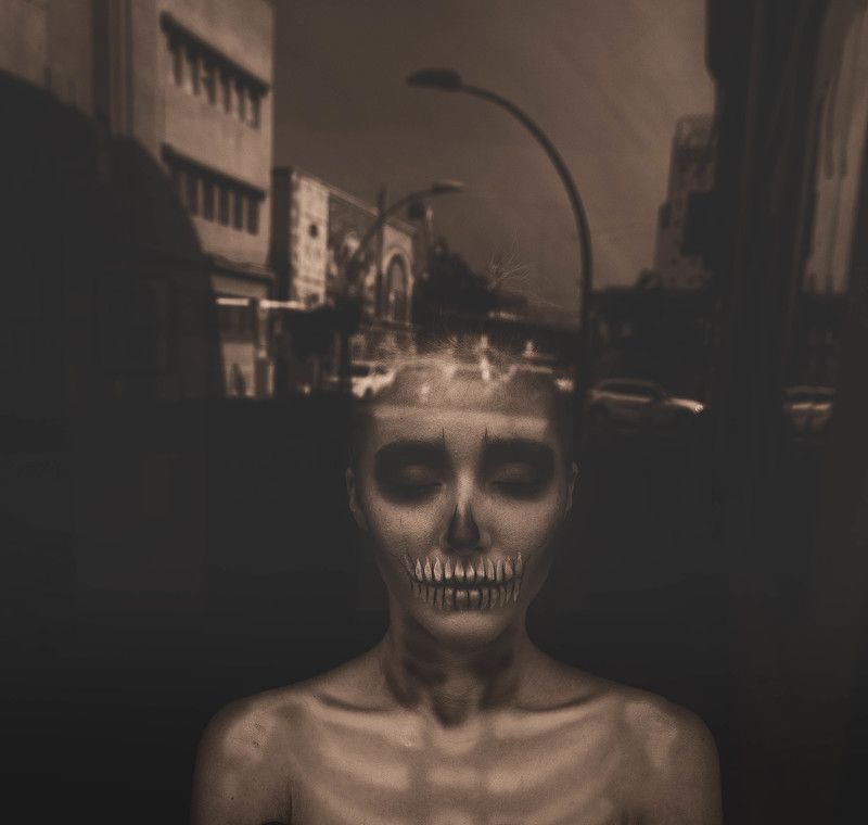 portrait Helowin фото превью