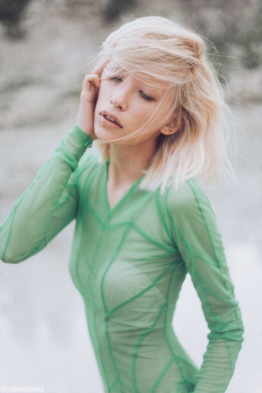 Yana (Green) фото превью