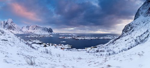 Панорама Рейне