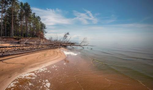 Песчаный берег