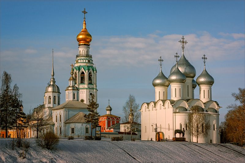 пейзаж, архитектура, панорама, храм, зима, утро, свет, цвет, александр никитинский Ансамбль Вологодского кремля... фото превью