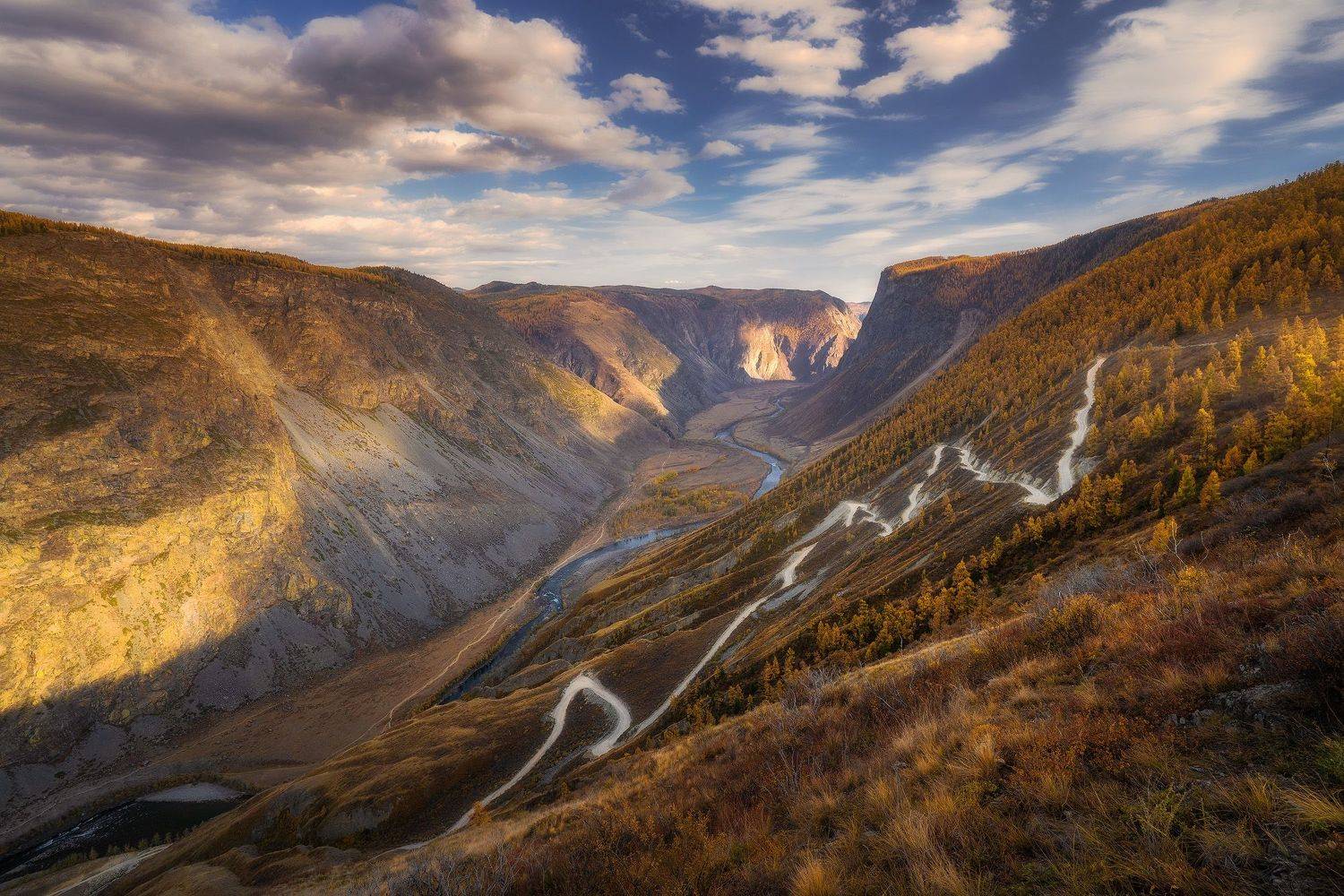 , Сергей Межин