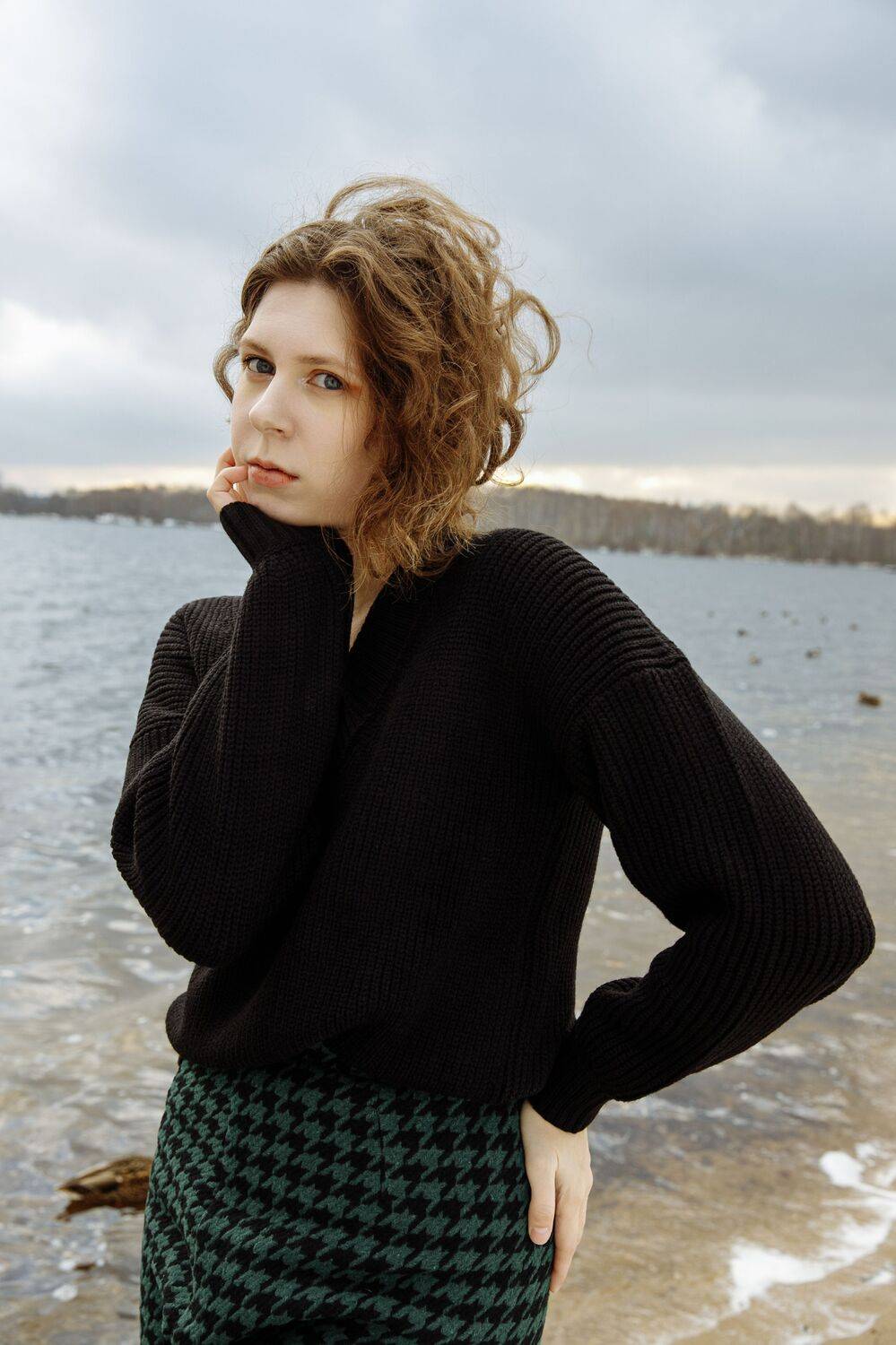 женский портрет, портрет у воды, зима, девушка, Элина Ларченкова