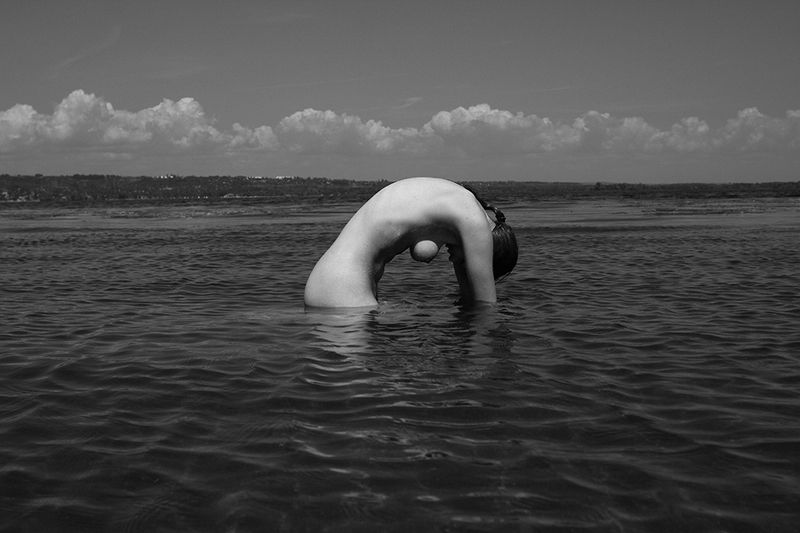 art nude, fine art nude, bw nude photo, conceptual, minimalism nude, nude in the landscape, surreal nude, conceptual nude, figurative nude * фото превью