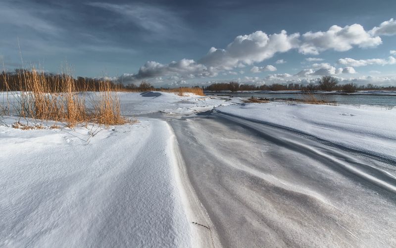 Светлый день фото превью