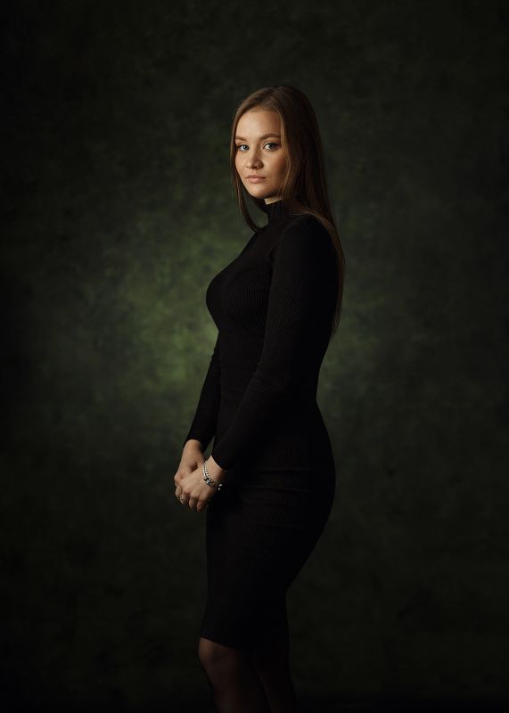 Портрет Юля фото превью