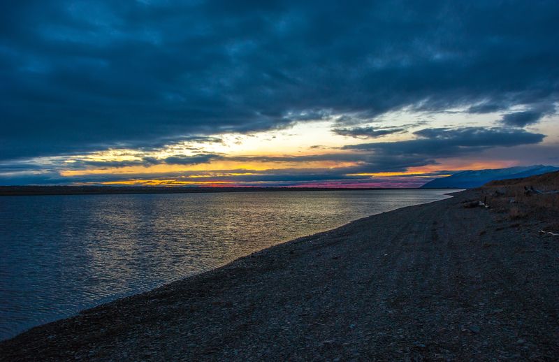 Осенний вечер на р. Ойра фото превью