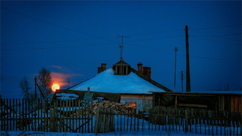 пейзаж, зима, ночь, деревня, луна, свет, цвет, александр никитинский Зимний вечер в деревне... фото превью