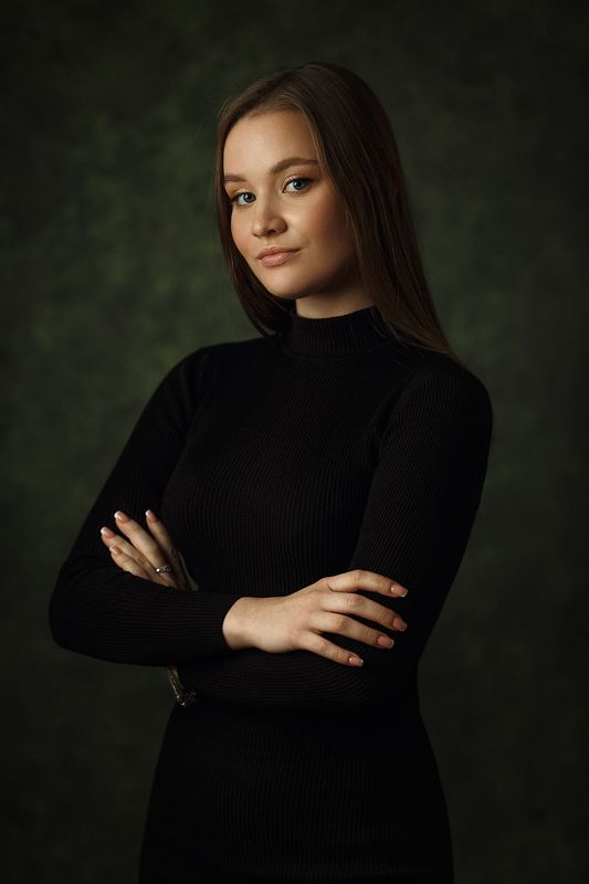 Портрет Юля фото превью