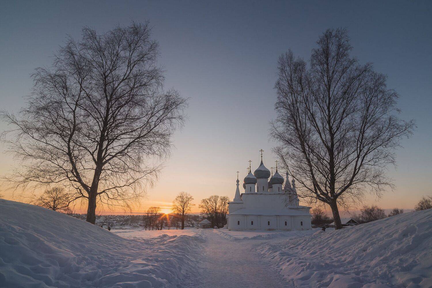 тутаев романов-борисоглебск зима вечер закат солнце собор церковь деревья, Сальников Евгений