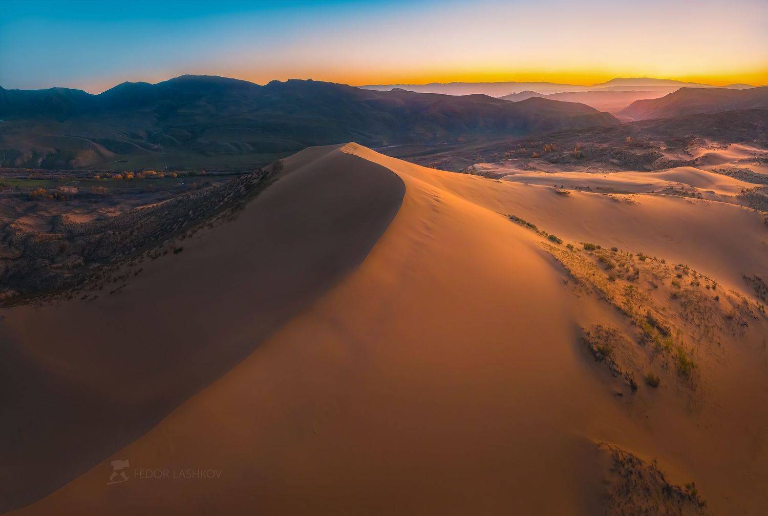 северный кавказ, путешествие, горы, дагестан, осень, горы, горное, пустыня, сарыкум, сарыкумские барханы, дюна, заповедник, дагестанский заповедник, закат, сумерки, вечернее,, Лашков Фёдор